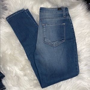 KanCan ankle crop jeans